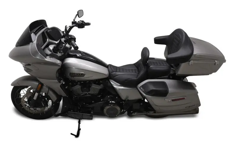 Mustang 23-24 Hd Cvo Rd Glide(St), 2024 Rd Glide And Str Glide Deluxe Pass Seat - Black/Gray Stitch 1