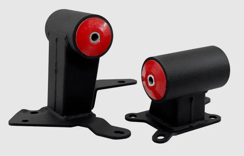 Innovative Mounts 07-11 Jeep Wrangler Jk/Jku Polyurethane Engine Mount Kit - 60A Bushings 1