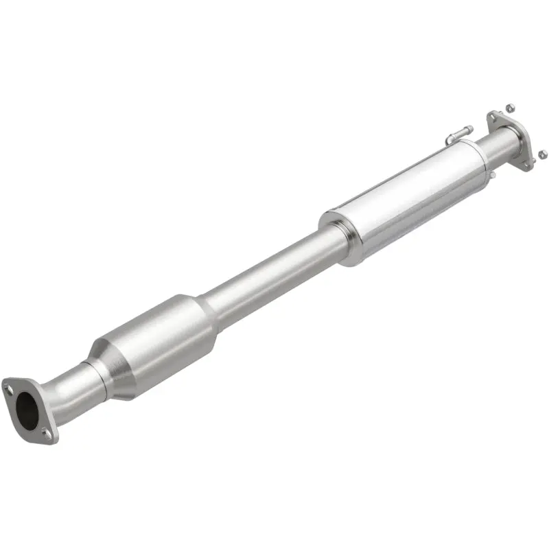 Magnaflow 2015 Sedona 3.3 Underbody Direct Fit Converter 1