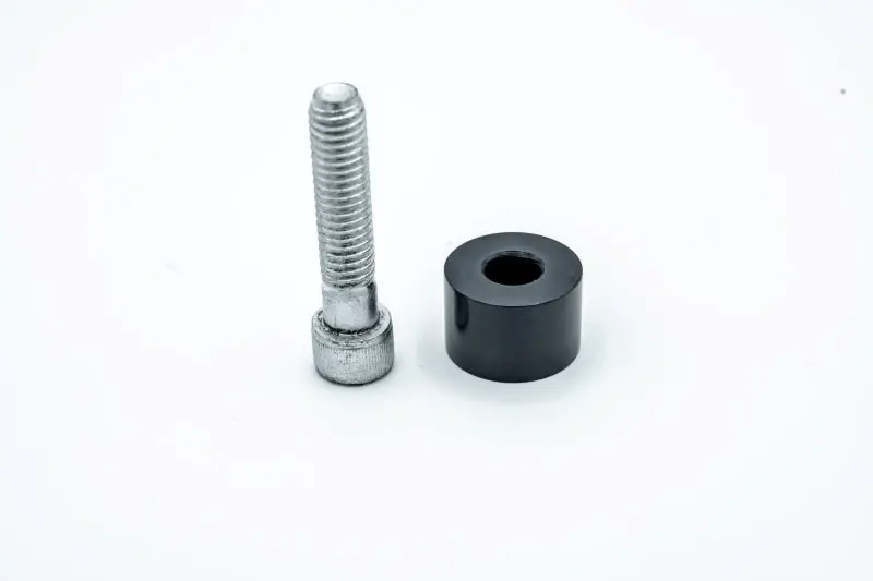 Burly Brand 18-24 M8 Softaill St-Style Bagger Adapter 1