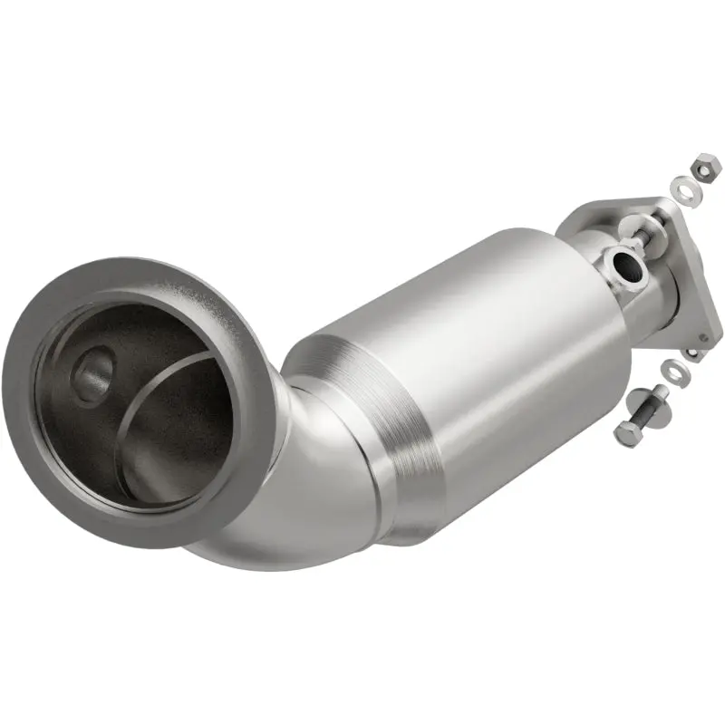 Magnaflow 2015 M3 3 Underbody Direct Fit Converter 1