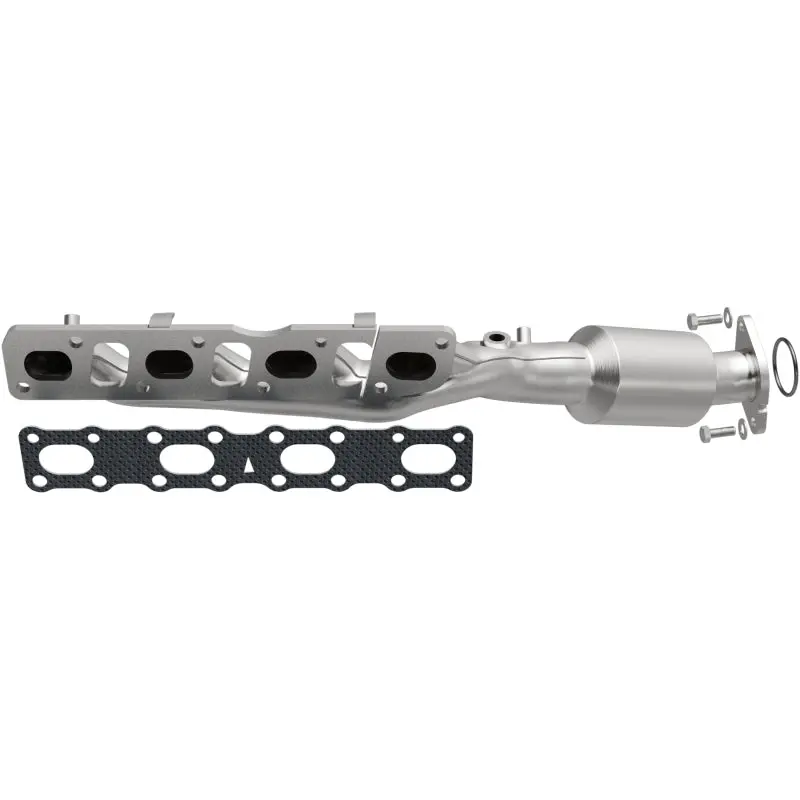 Magnaflow 05-06 Nissan Titan 5.6L Direct Fit Converter 1